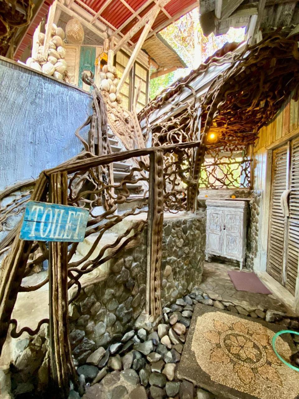 Funky Place Lovina  Exterior photo